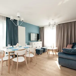 https://komfortowy-apartament-pastelowy-2-sypialnie.kolobrzeghotels.com
