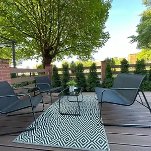 https://lux-garden-apartment.kolobrzeghotels.com